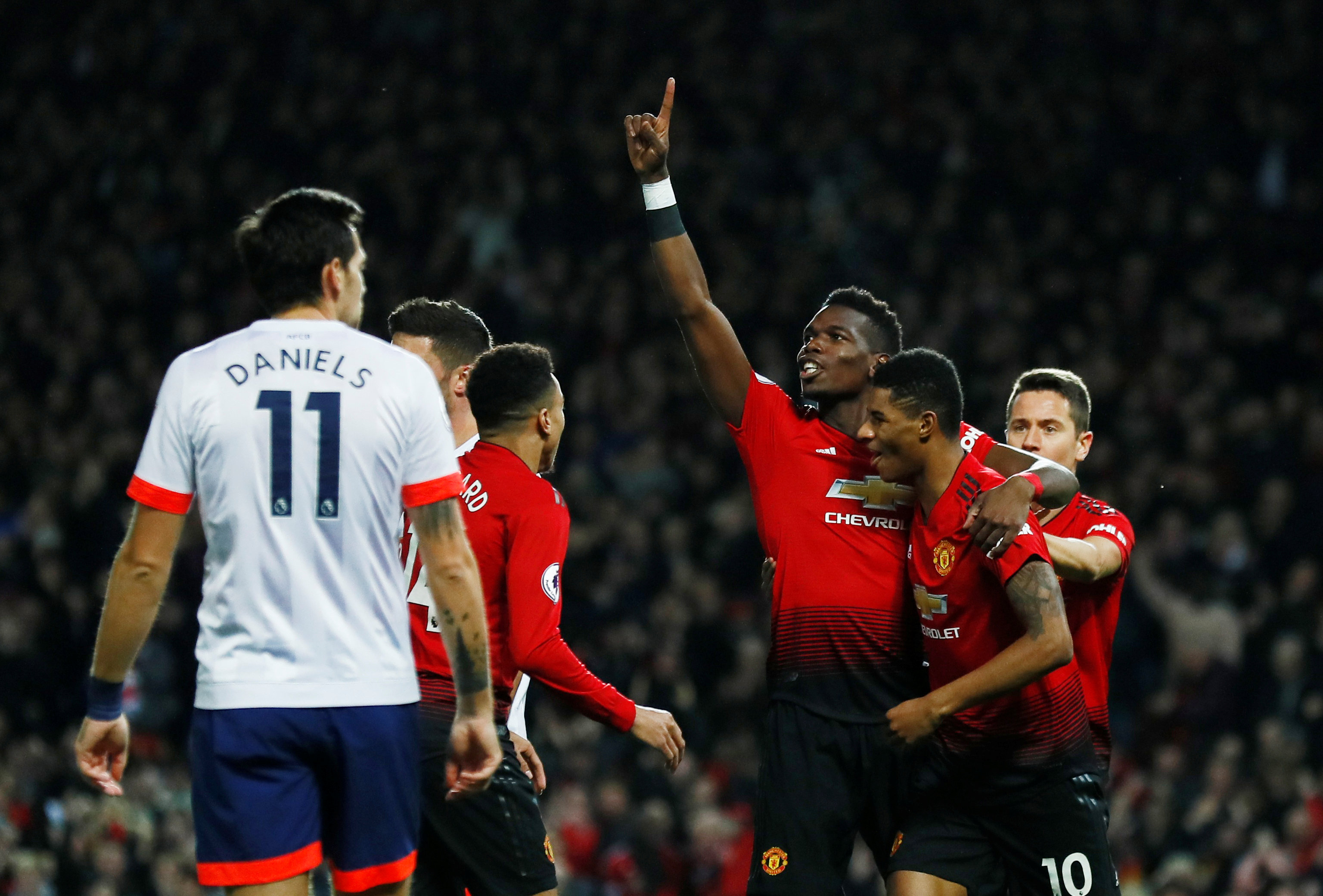 名俱乐部争 名俱乐部争